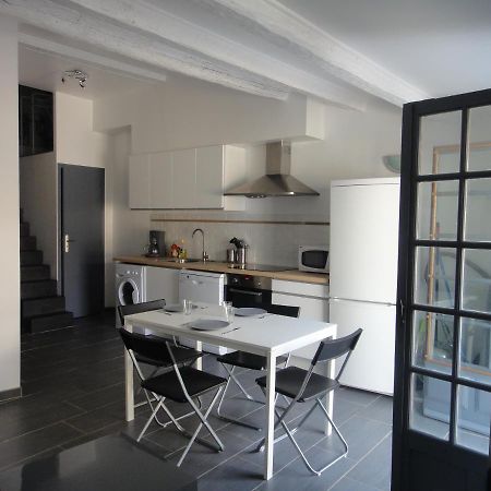 Le Petit Balcon De Cassis Apartment Exterior photo