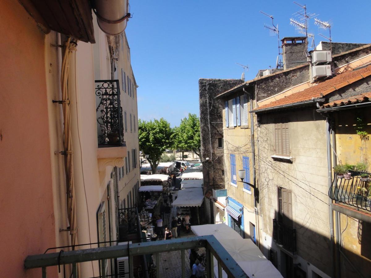 Le Petit Balcon De Cassis Apartment Exterior photo